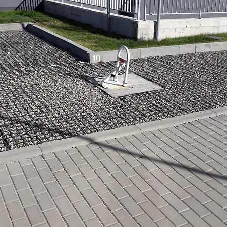 Apartman Premium Z Parkingiem W Cenie Blisko Plazy I Centrum